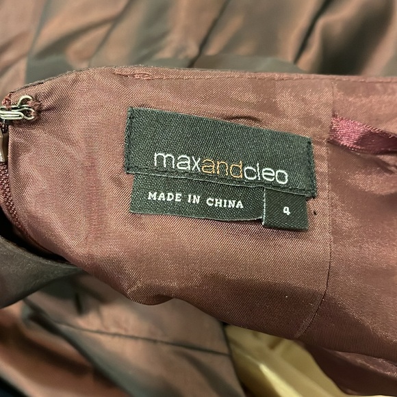 Gorgeous Elegant Halter Dress/midi/wedding guest - Picture 3 of 4